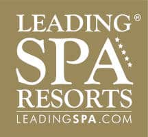 Logo von Leading Spa Resorts mit weißem Text auf beigem Hintergrund, einschließlich der Website-Adresse leadingspa.com.