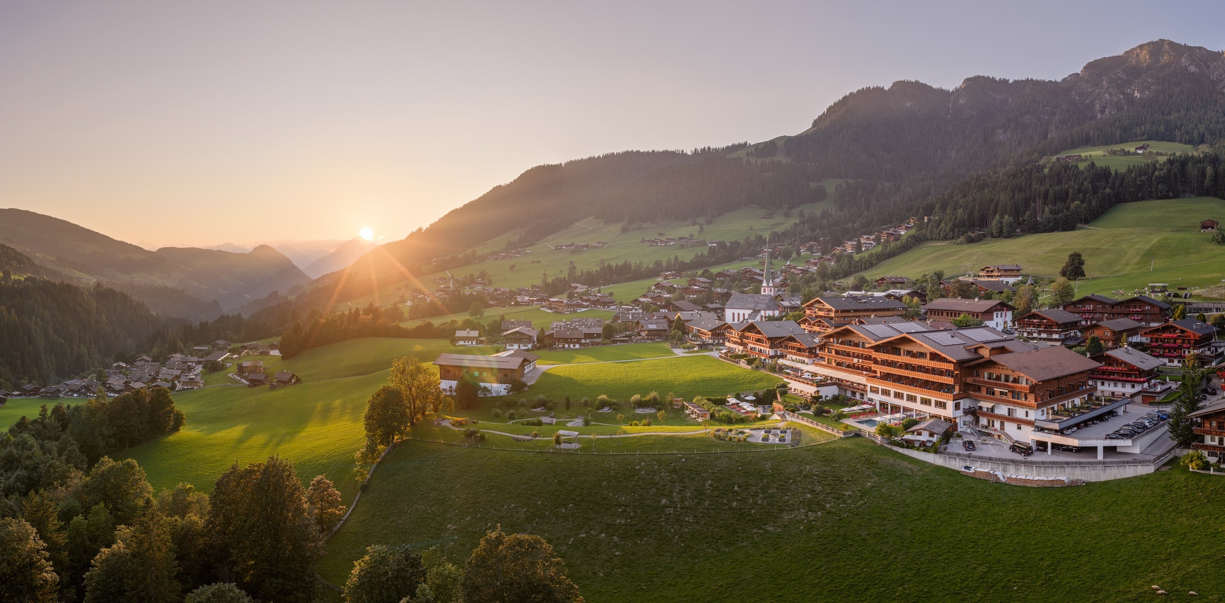 Außenansicht Panoramahotel Alpbacherhof in Tirol